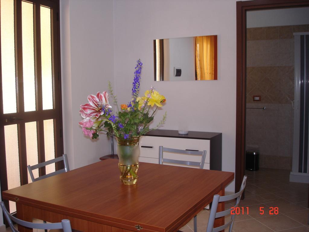 Funno Delle Noci Hotel Peschici Room photo